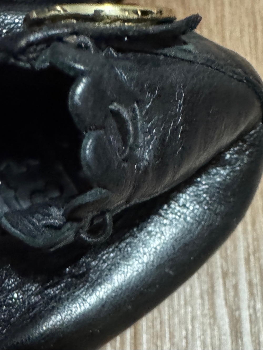 Tory Burch Black Leather Tassel Ballet Flats with Gold Logo Sz. 9.5 - Picture 9 of 9